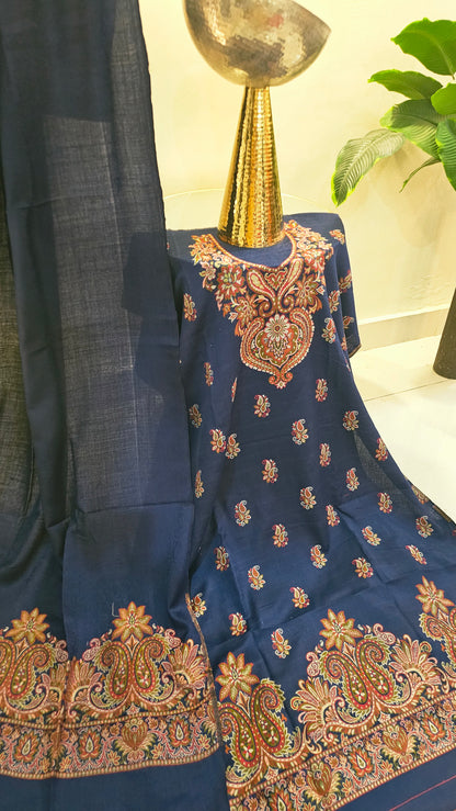 Kaani suit: Pashmina