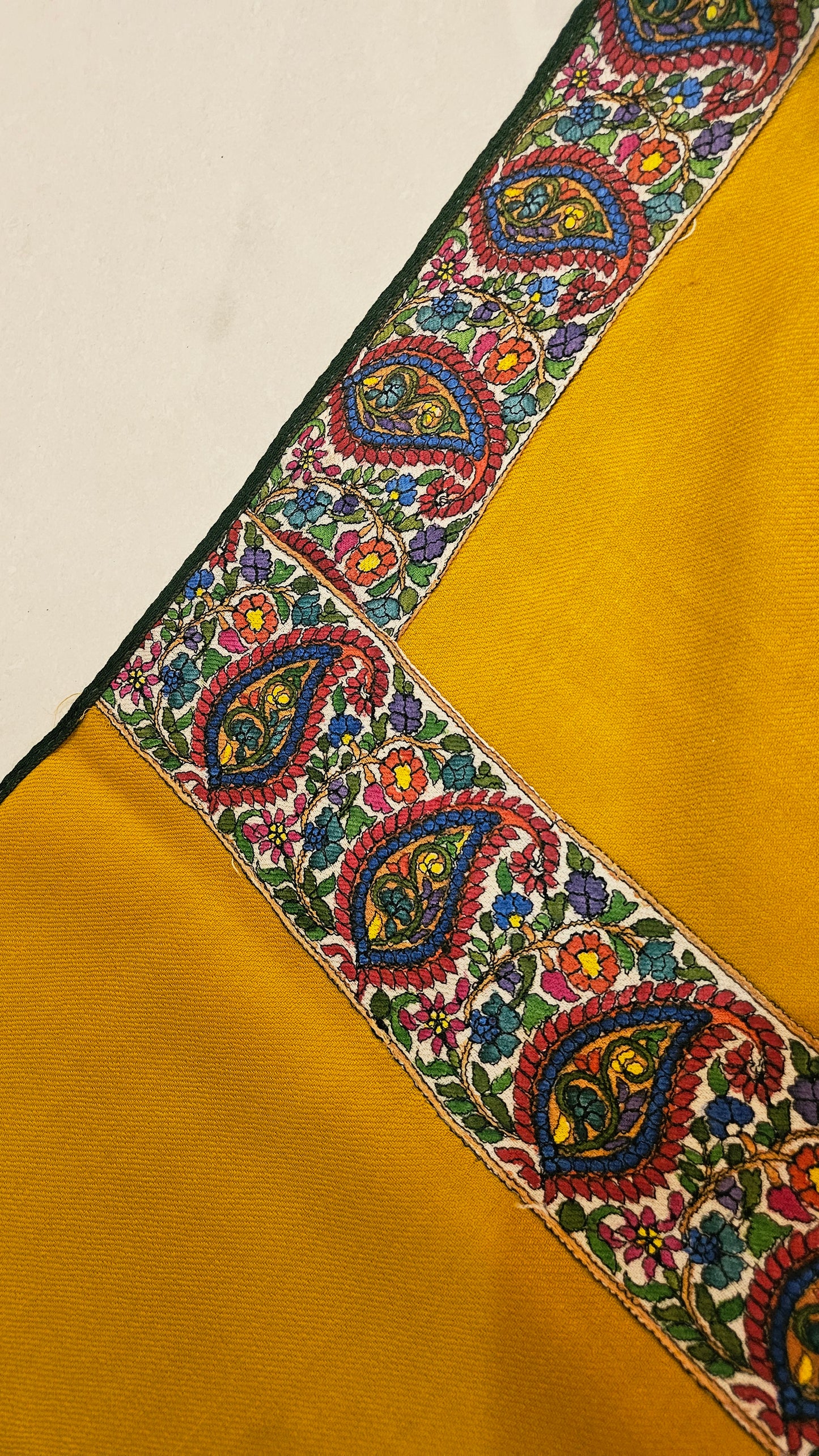 Kalamkar border minishawl: pashmina