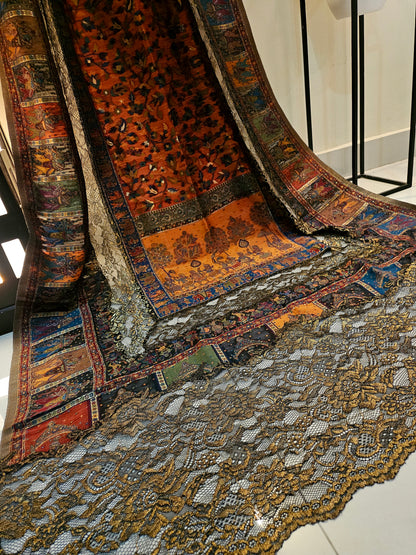 Silk kaani shawl with chantilly