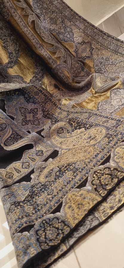 Reversible Moonlight kaani shawl