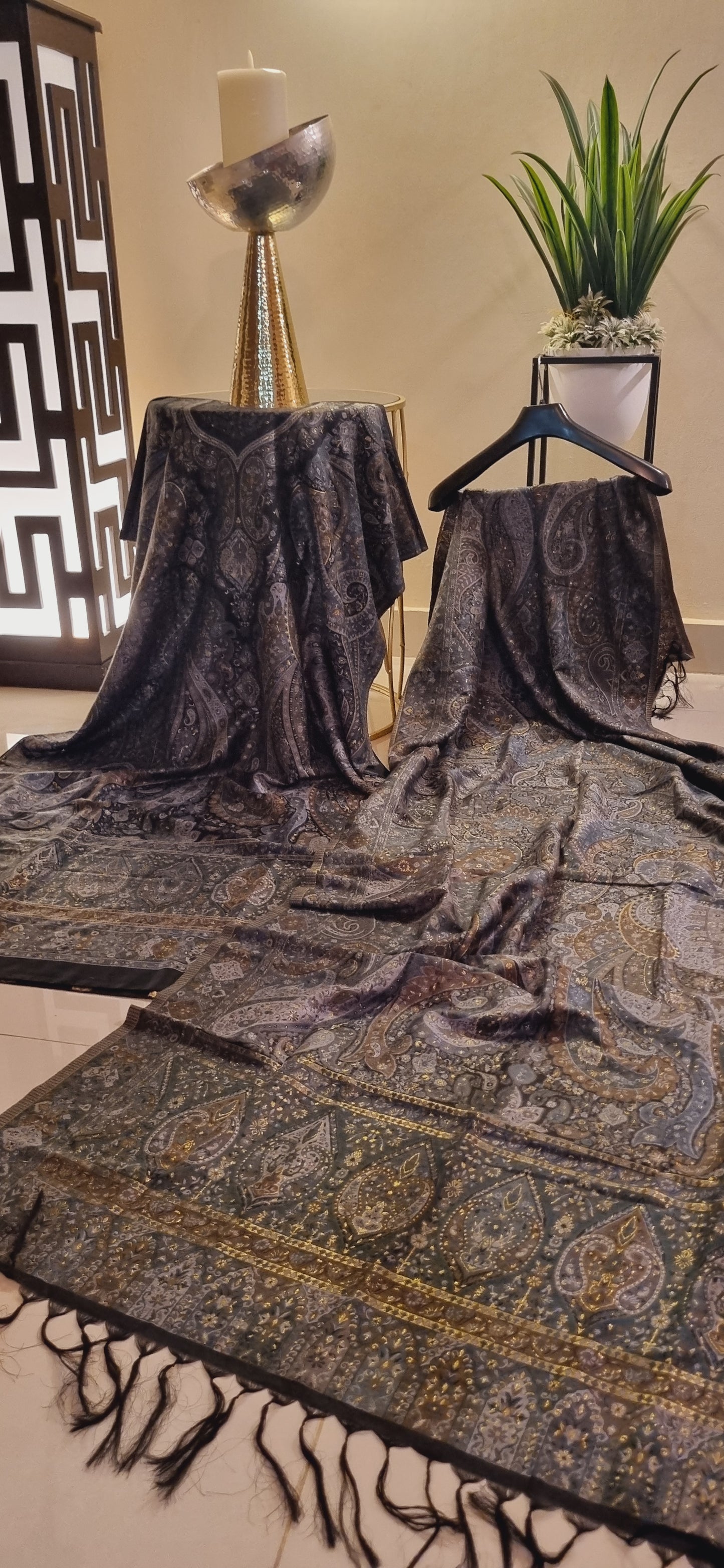 Silk kaani suit