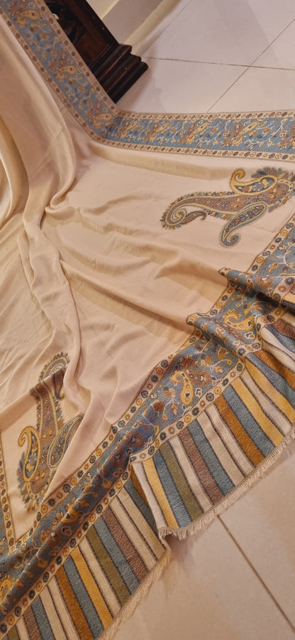 Soft pashmina kaani shawl