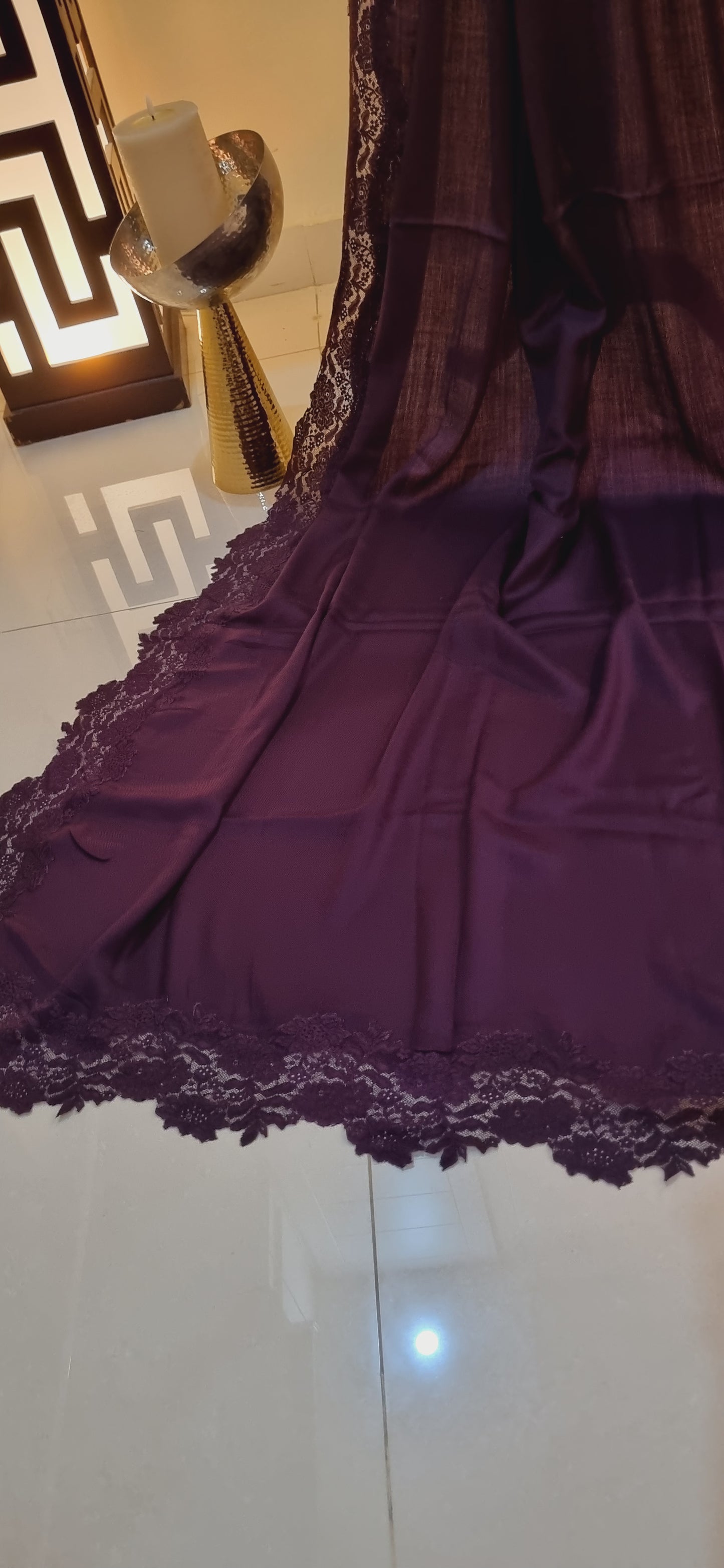 Pashmina chantilly shawl