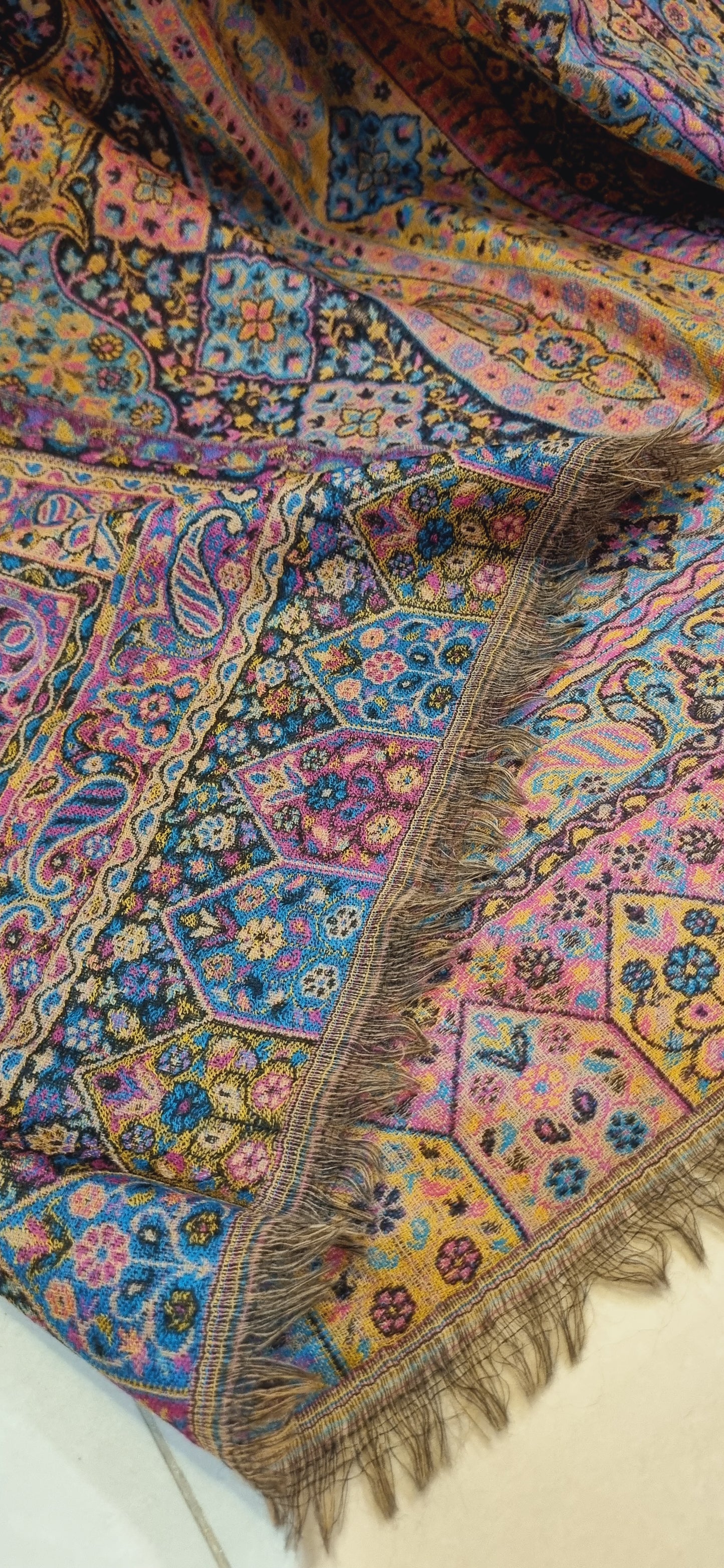 Pashmina reversible Persian kaani shawl