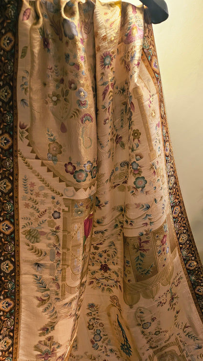 Meenakari shawl:Patola silk