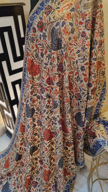 Embroidered pashmina shawl