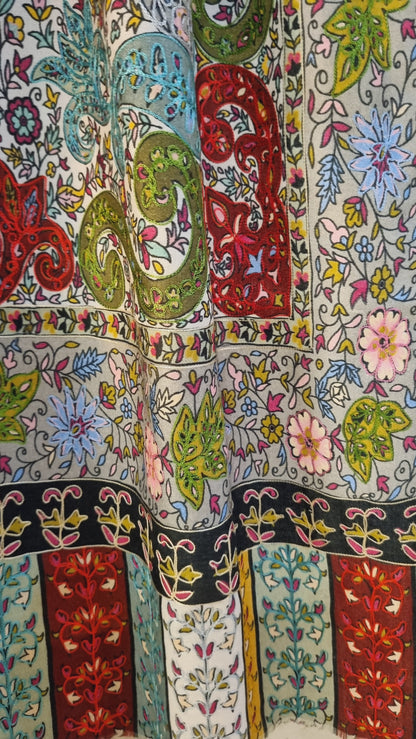 Reelkar embroidered minishawl