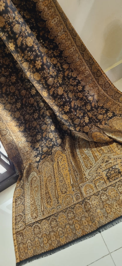 Reversible gandhara kaani shawl
