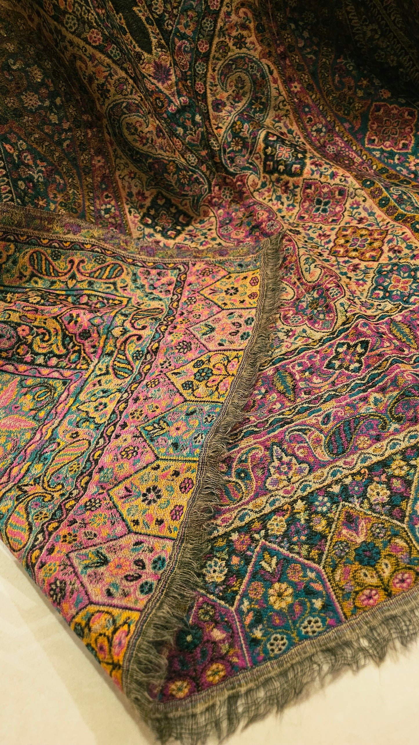 Reversible Persian kaani: Toosh