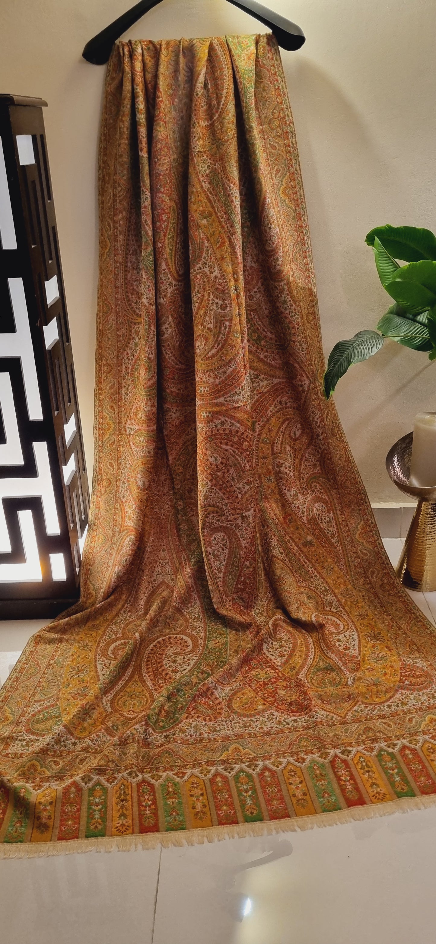 Reversible persian kaani shawl