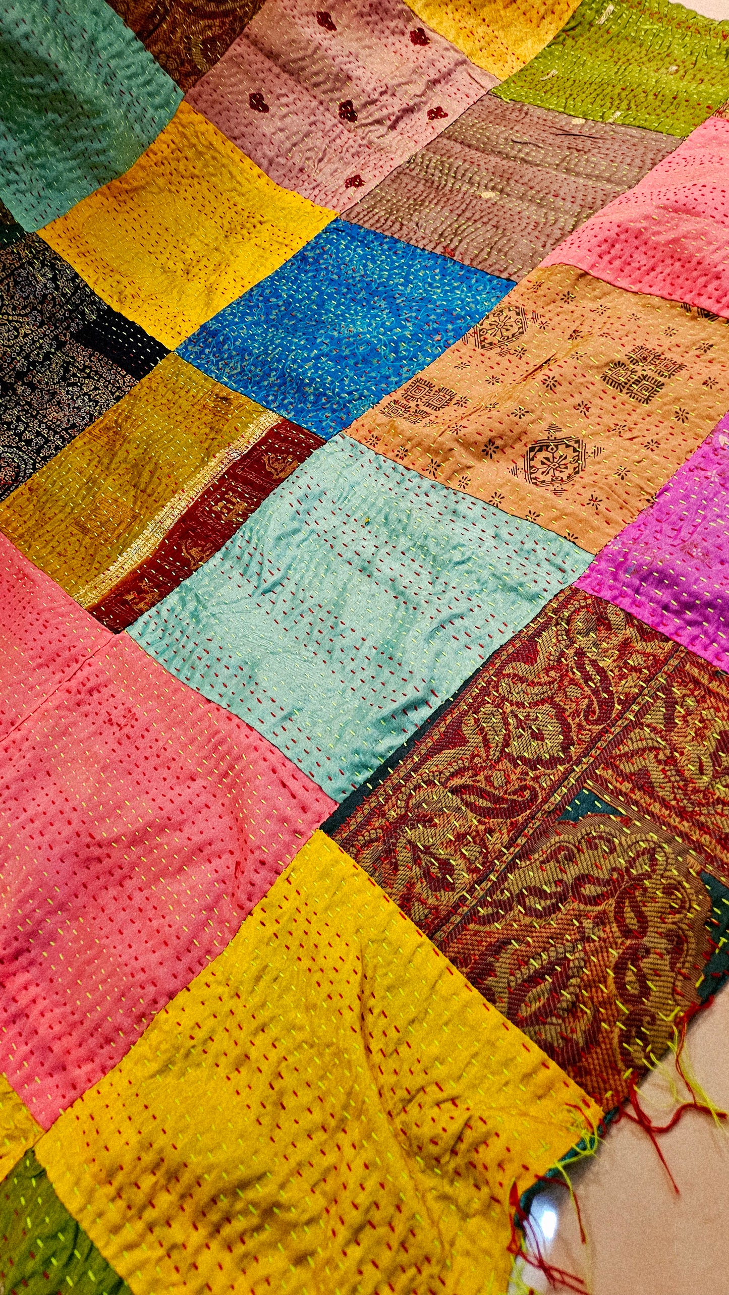 Rilli embroidered duapta