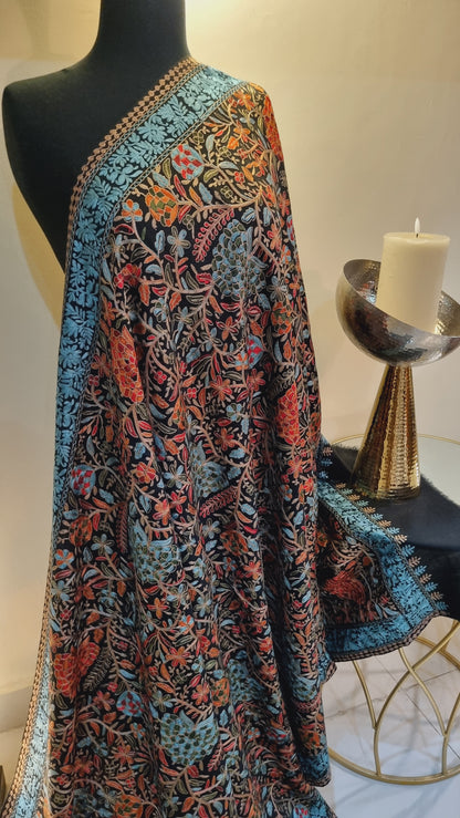 Embroidered pashmina shawl