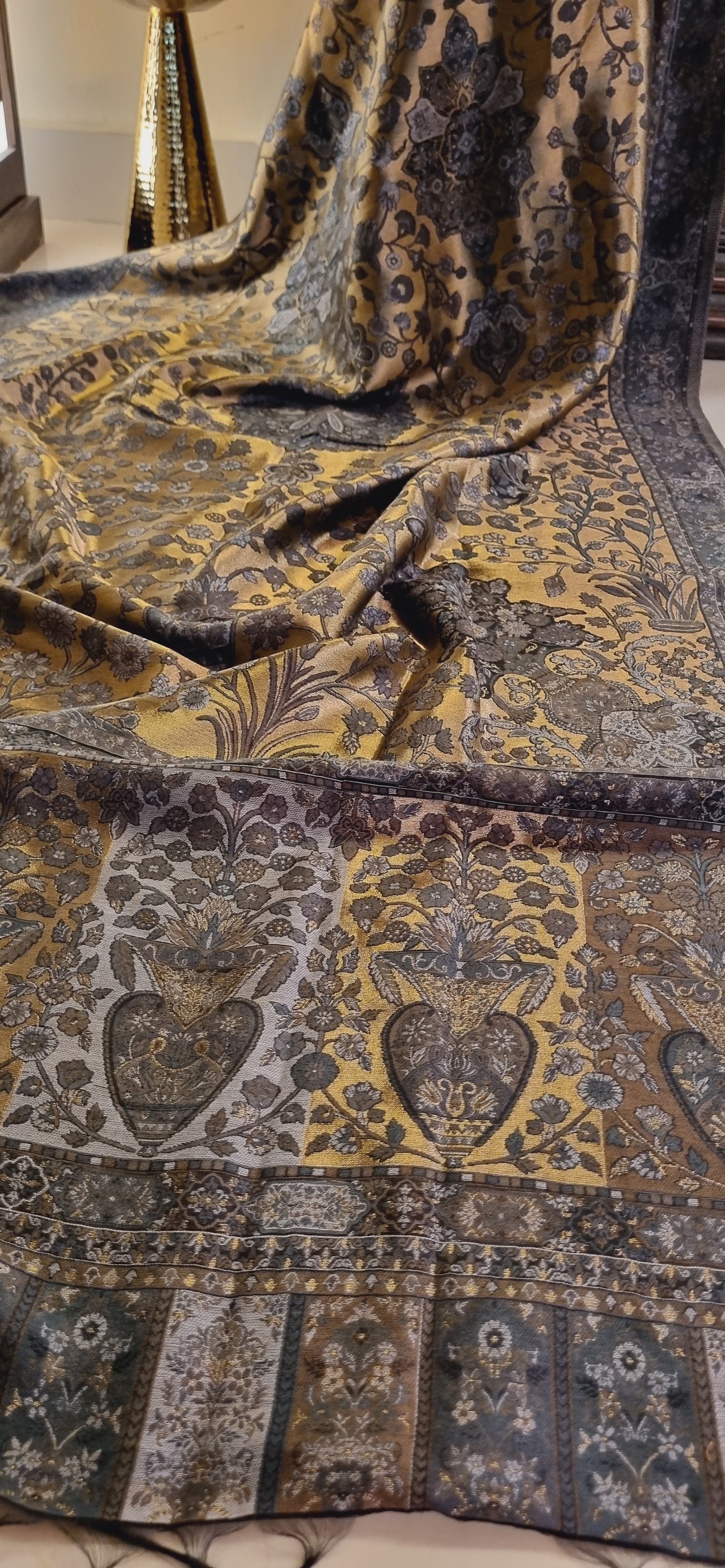 Moonlight silky pashmina