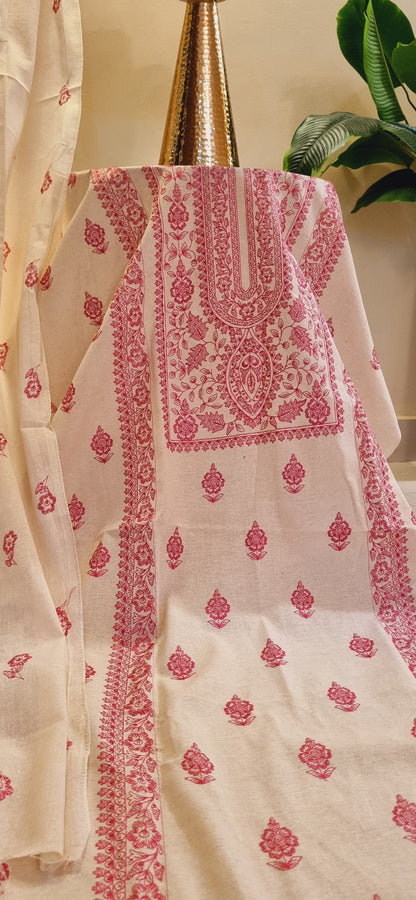 Khaddar karandi embroidered three piece