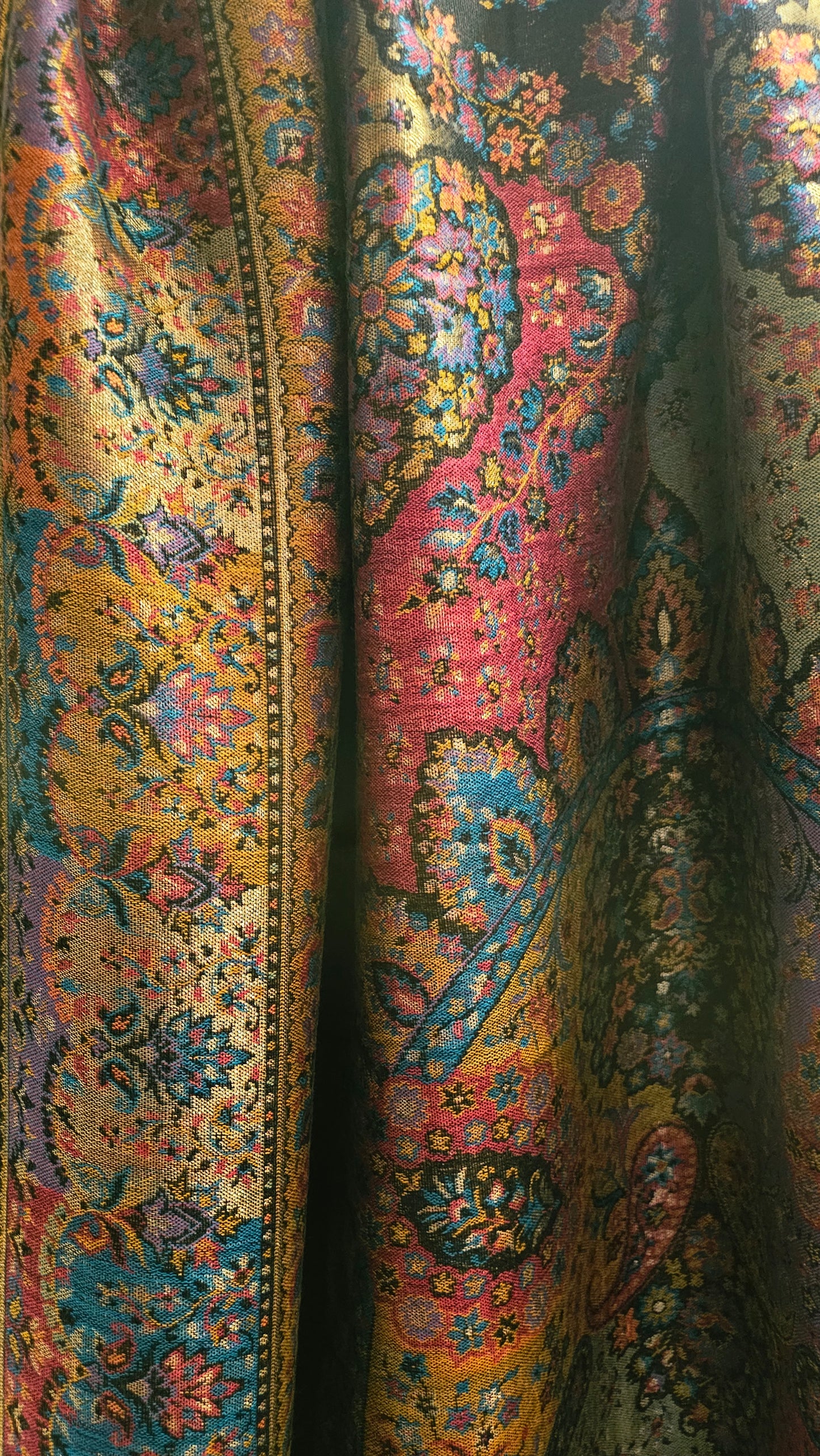 Gandhara reversible kaani: shawl