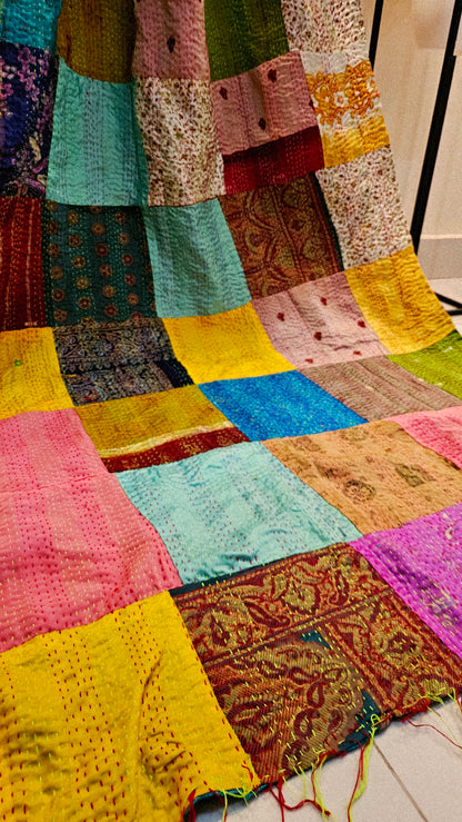 Rilli embroidered duapta