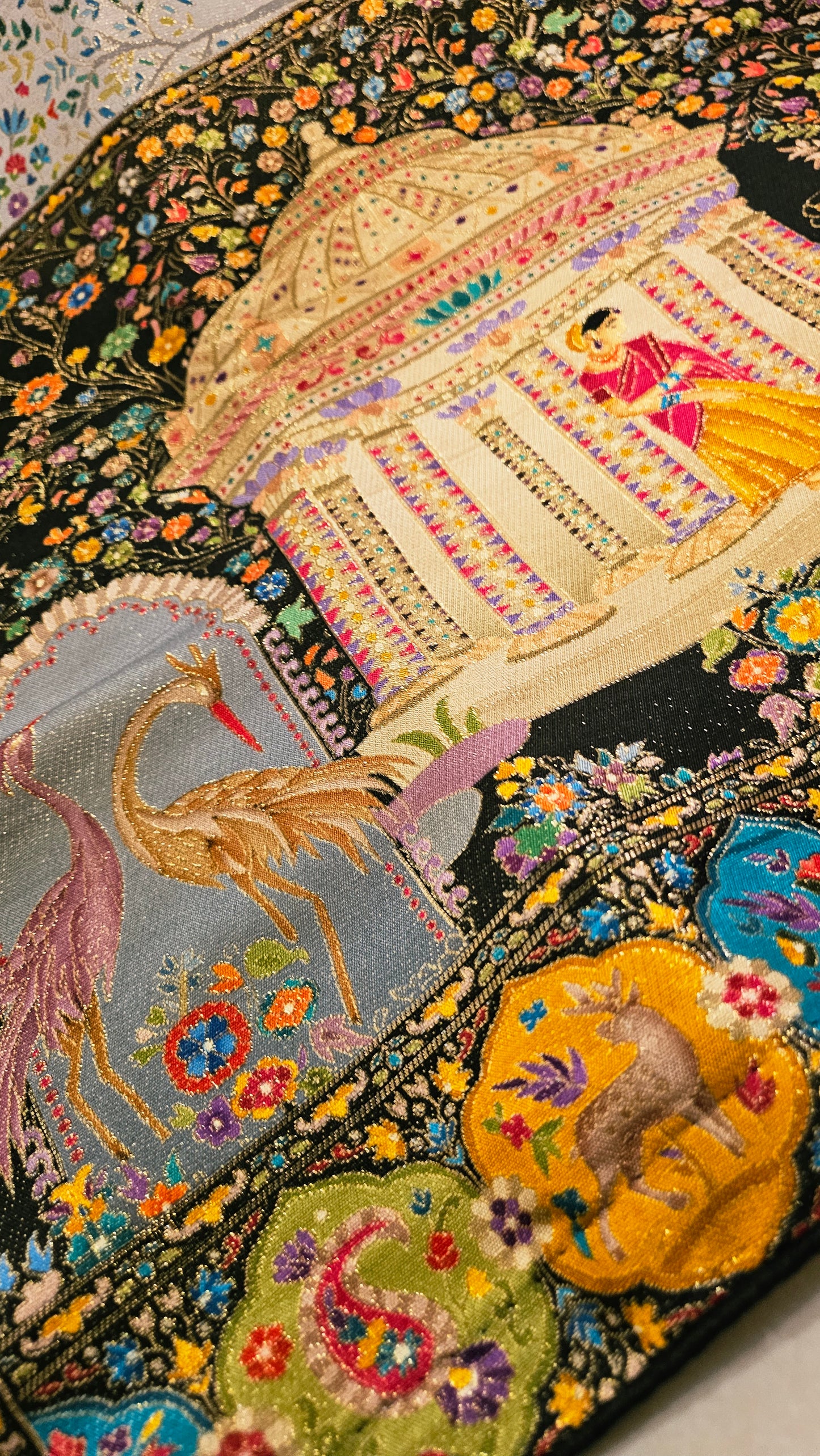 Meenakari minishawl: patola silk