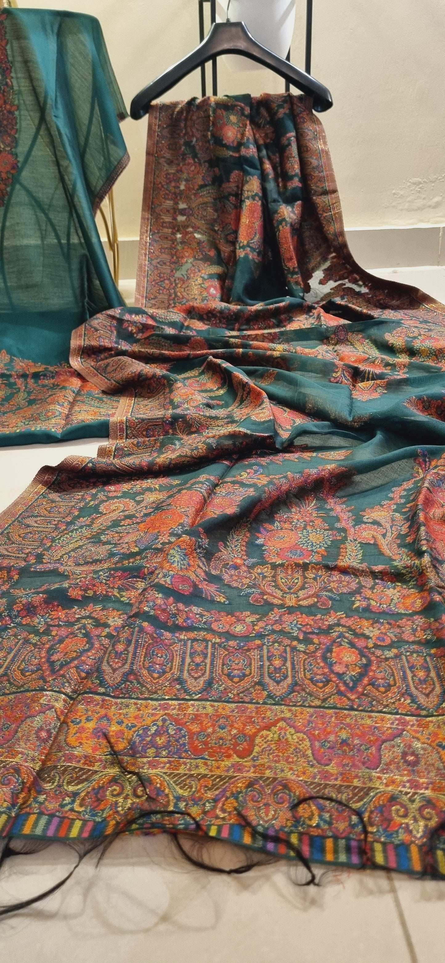 Silk kaani suit