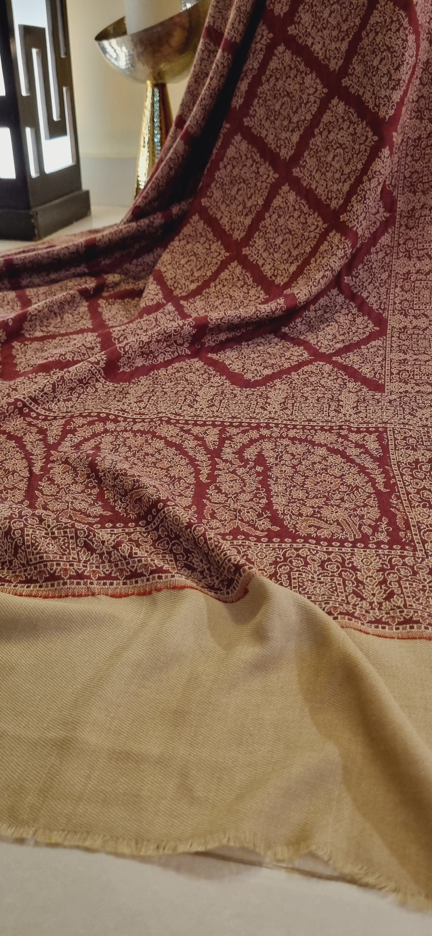 Woollen pashmina kaani shawl