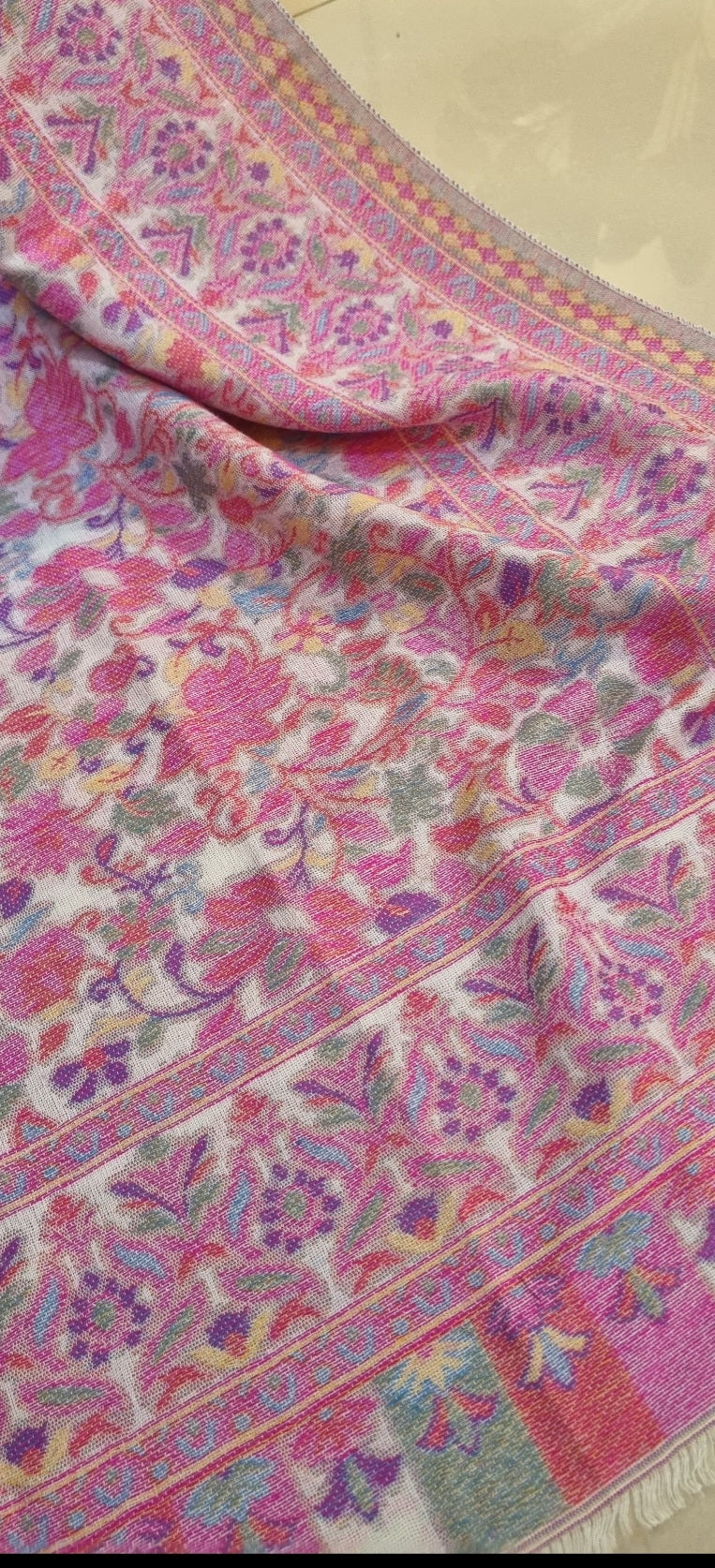 kaani shawl: woollen pashmina