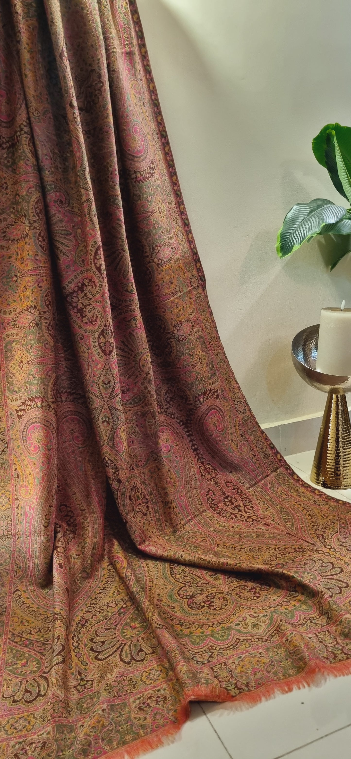 Reversible persian kaani shawl