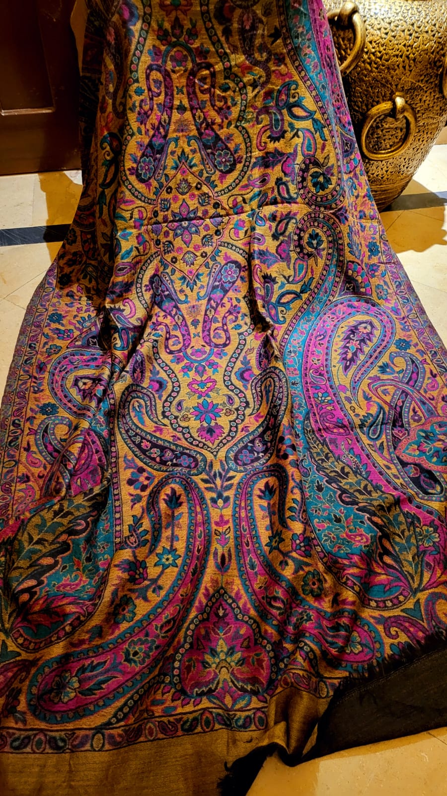 Reversible persian kaani