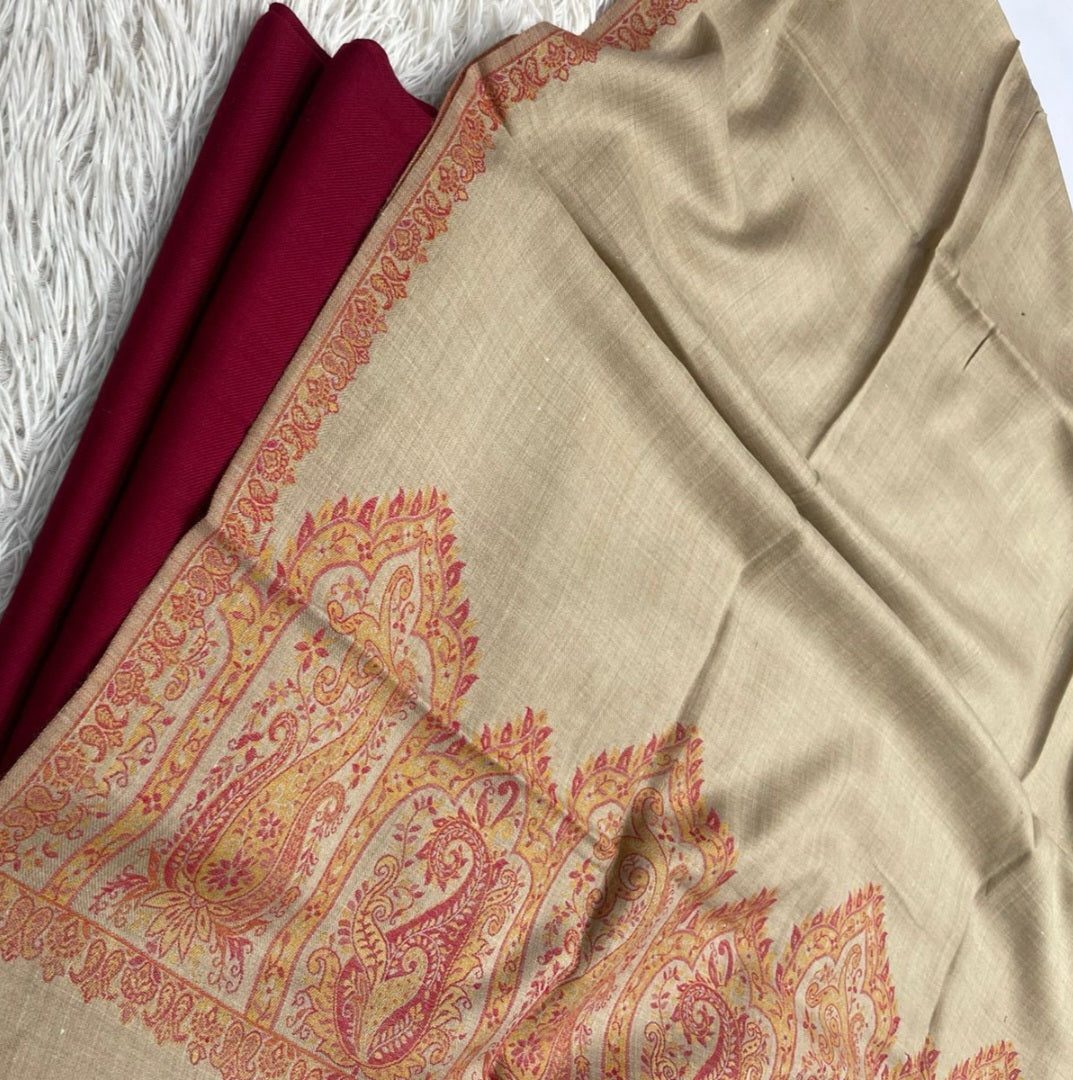Embroidered suit: Pashmina