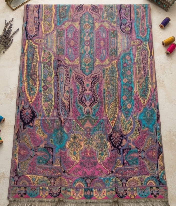 Reversible Persian tabrizi kaani: Pashmina