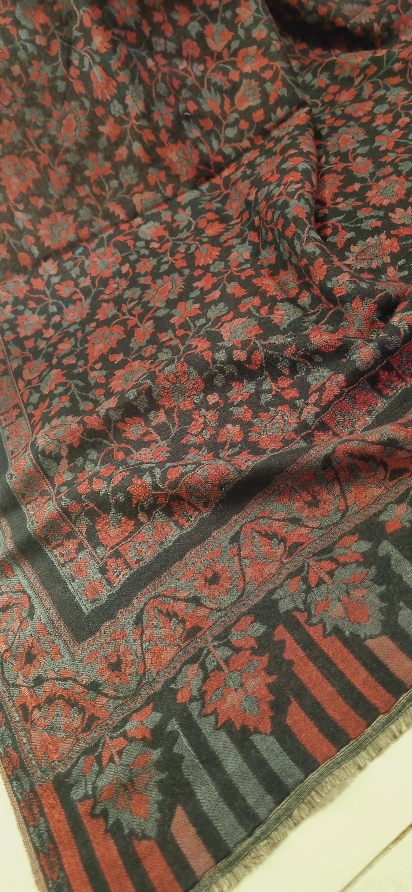Reversible pashmina kaani shawls