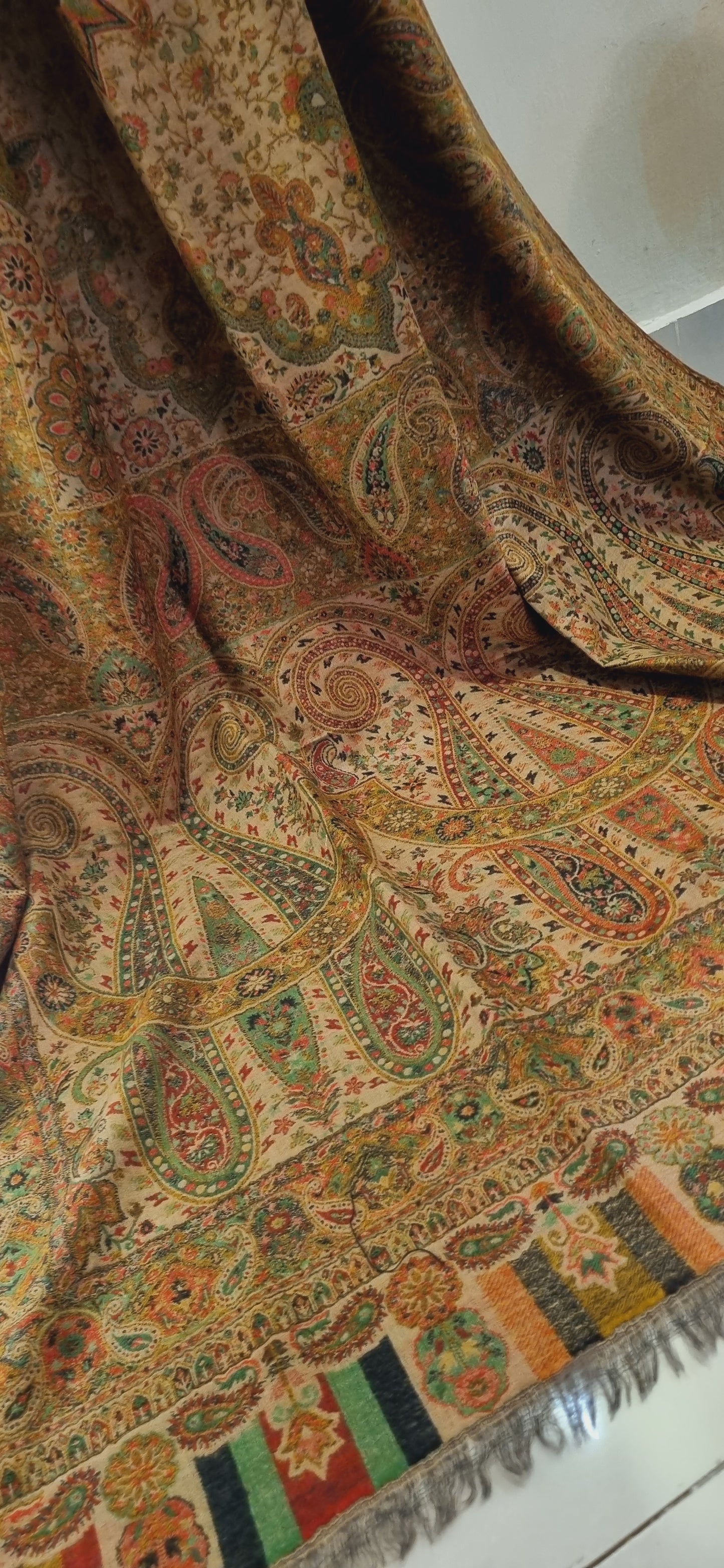Reversible persian kaani shawl