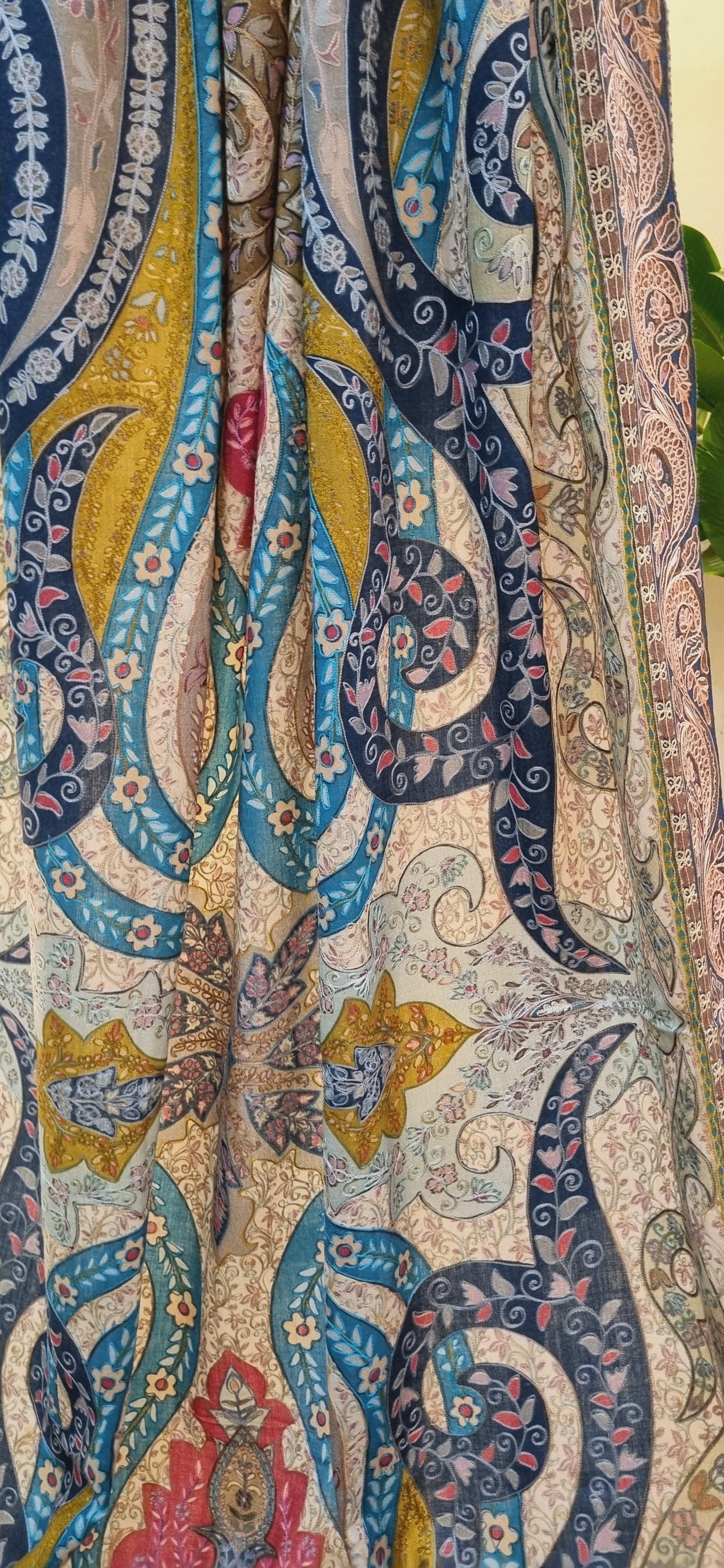 Reelkar pashmina shawl