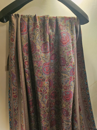 Pashmina kaani gulabkar shawl