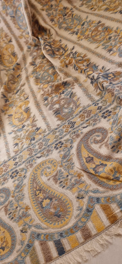 Woollen pashmina kaani shawl