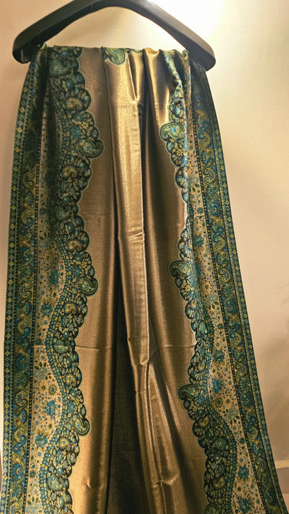 Reversible moonlight kaani: Shawl