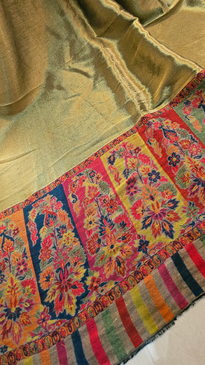 Reversible kaani: Pashmina
