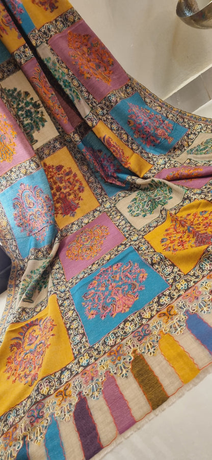 Reelkar embroidered kaani: Toosh