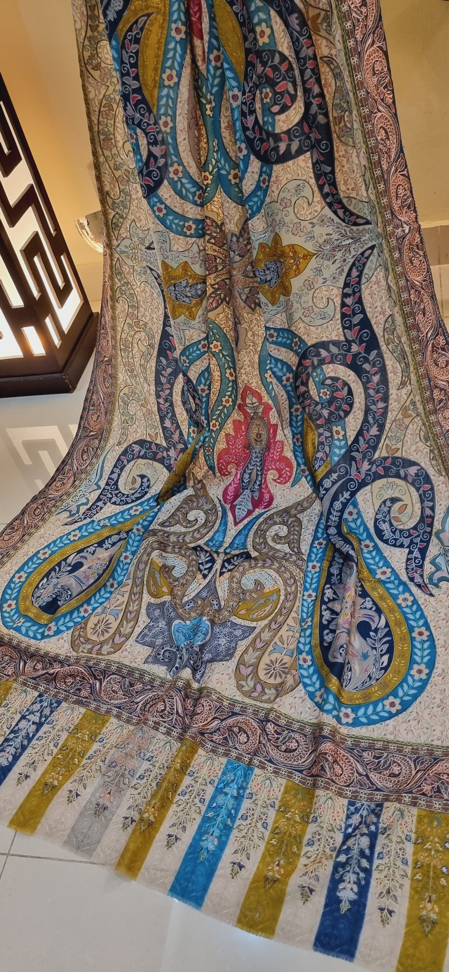 Reelkar pashmina shawl