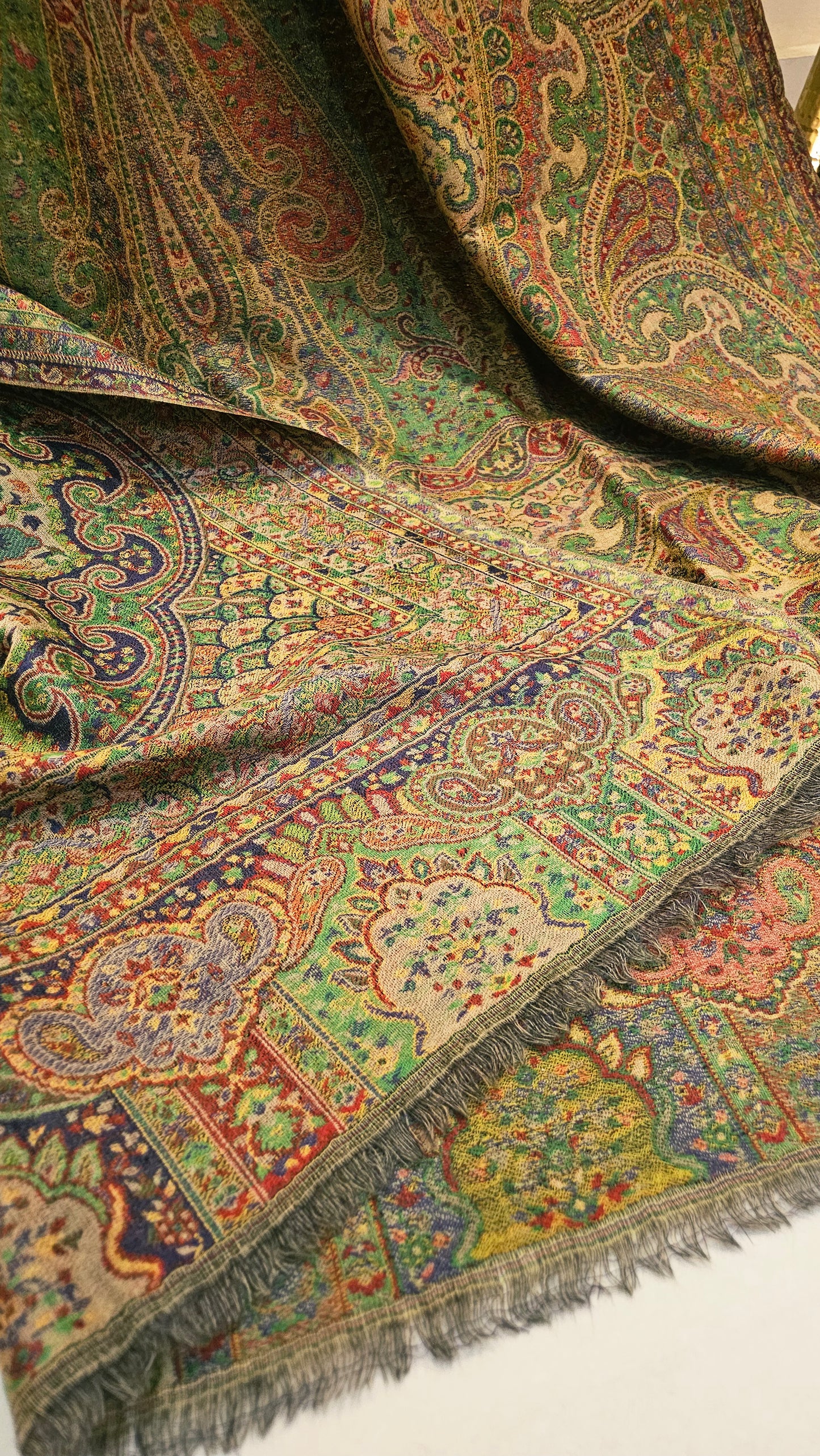 Persian reversible kaani: Pashmina