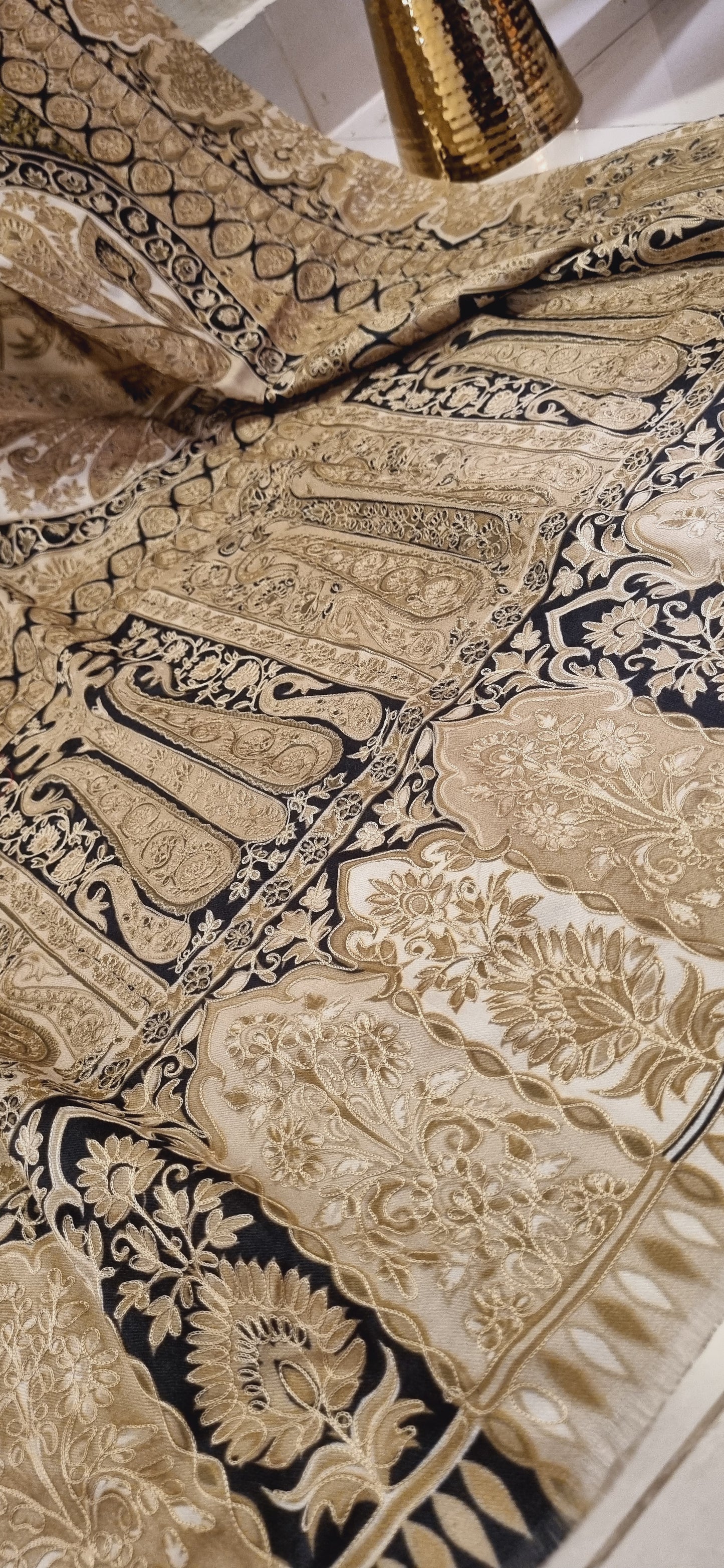 Reelkar pashmina shawl