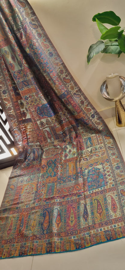 Mariana's moonlight silky pashmina in green