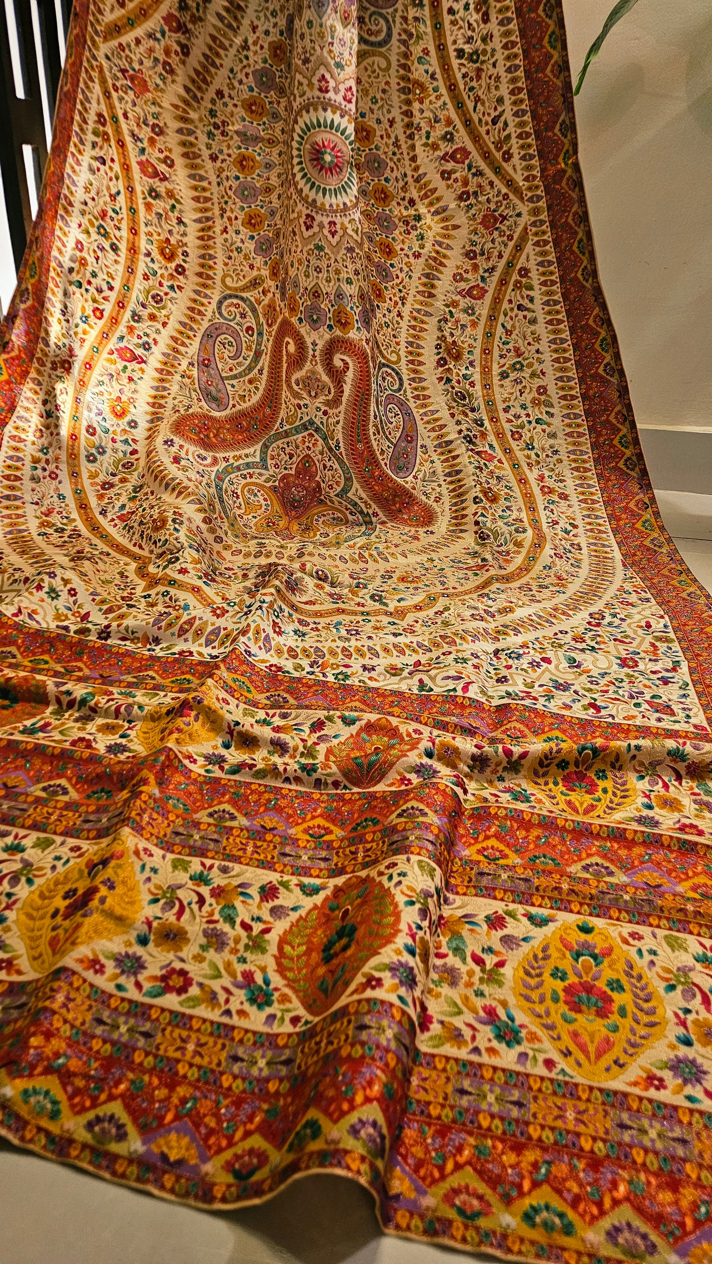 Meenakari shawl: silk