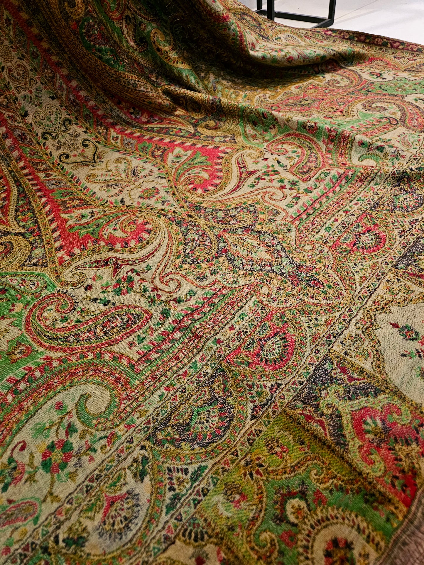 Tabraiz persian kaani pashmina shawl