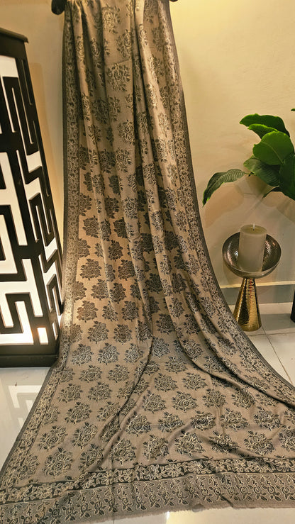 Reelkar embroidered kaani: Toosh
