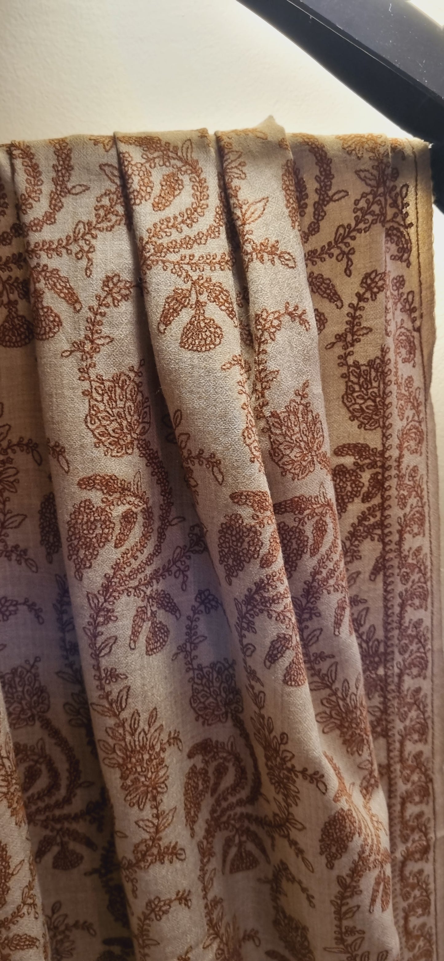 Toosh embroidered shawl