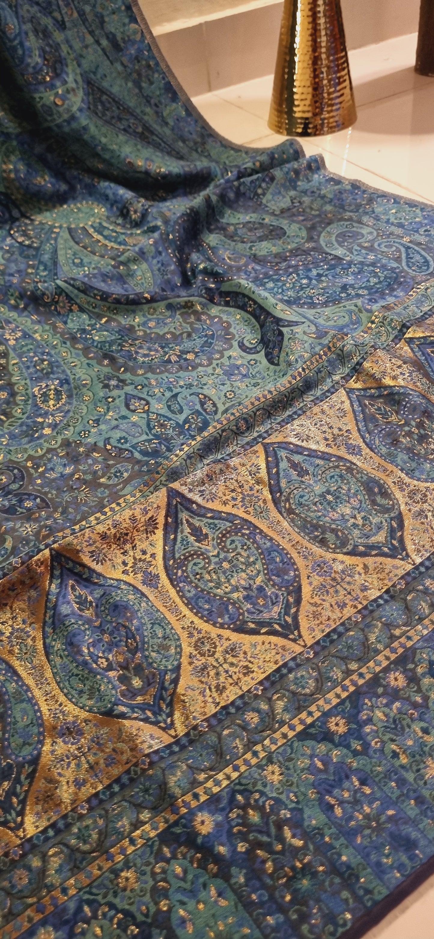 Silk kaani shawl