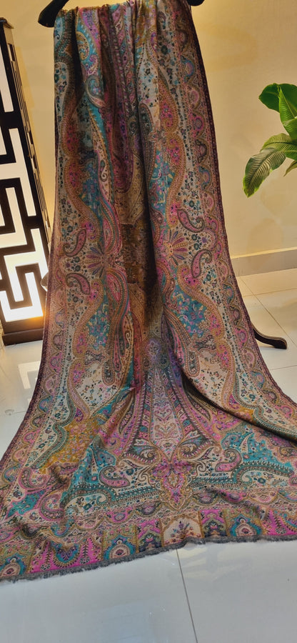 Reversible pashmina kaani shawl