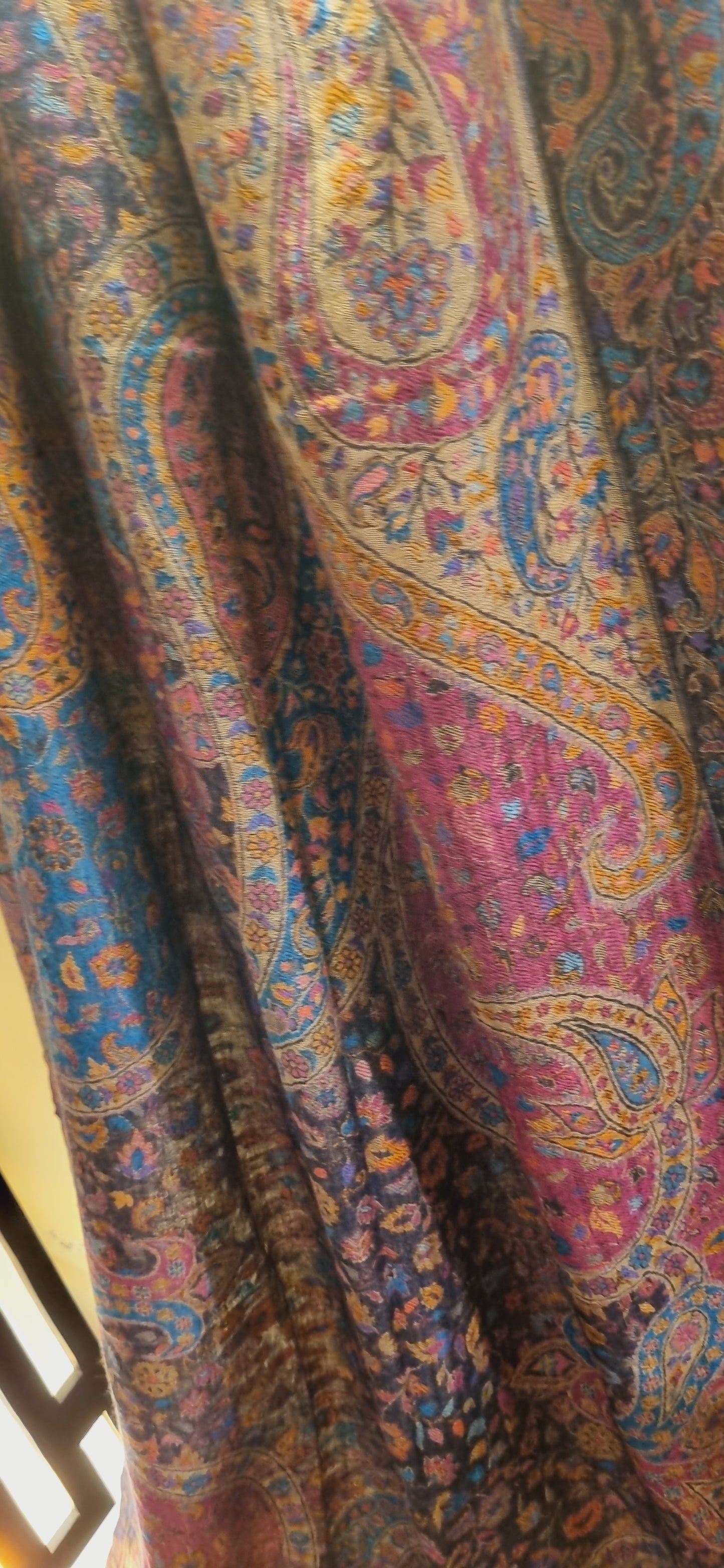 Persian pashmina kaani shawl