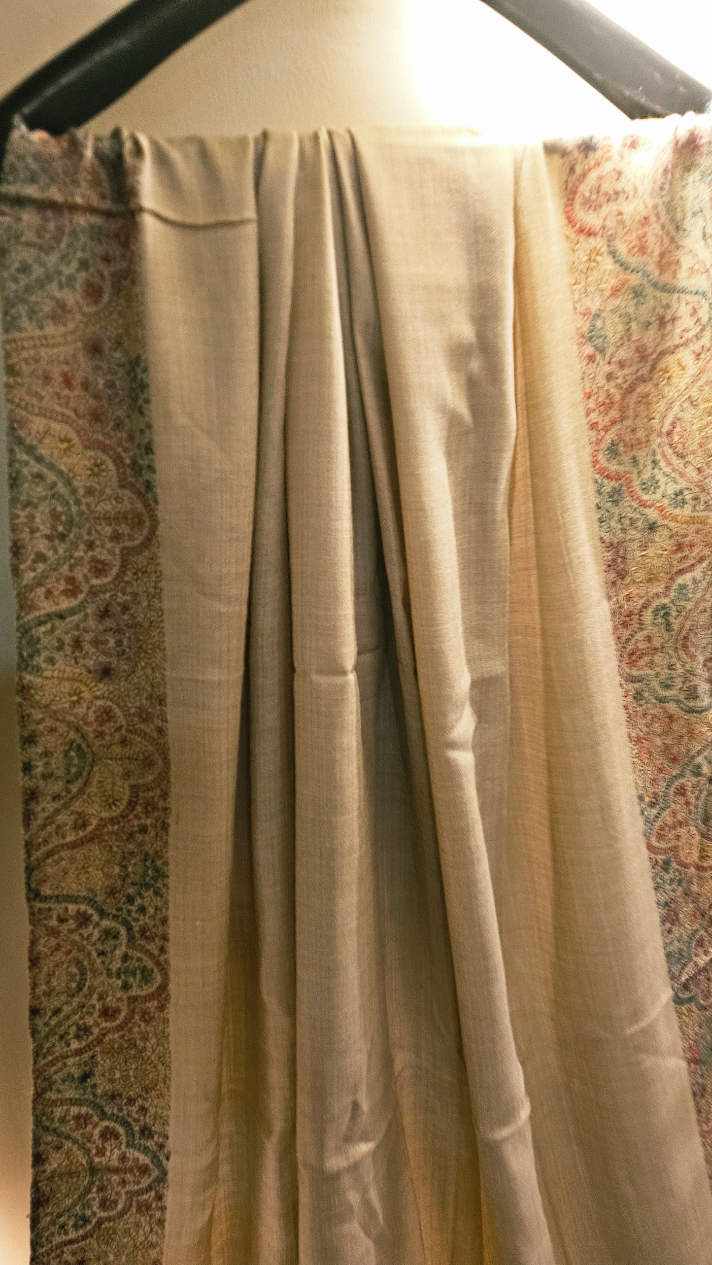Beena shawl