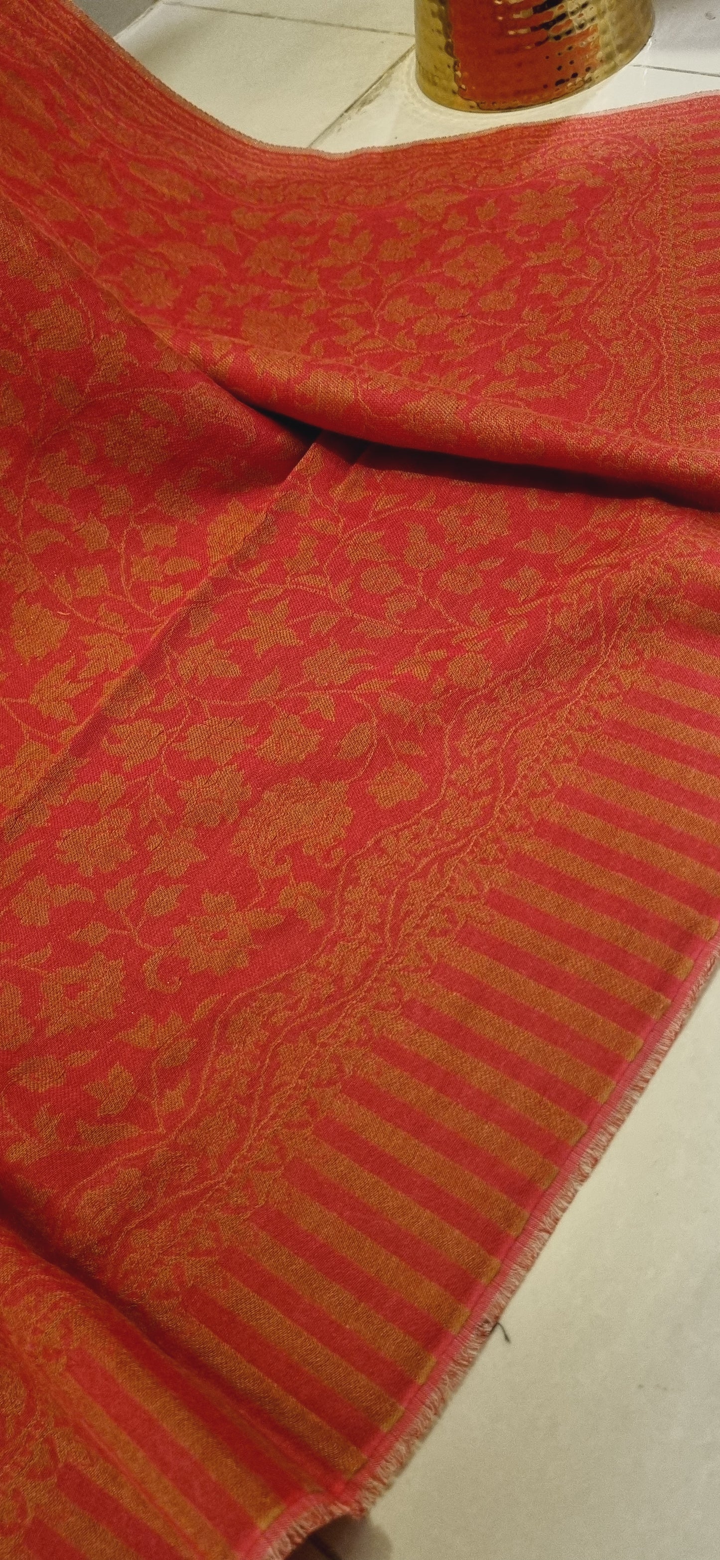 Reversible pashmina kaani shawls
