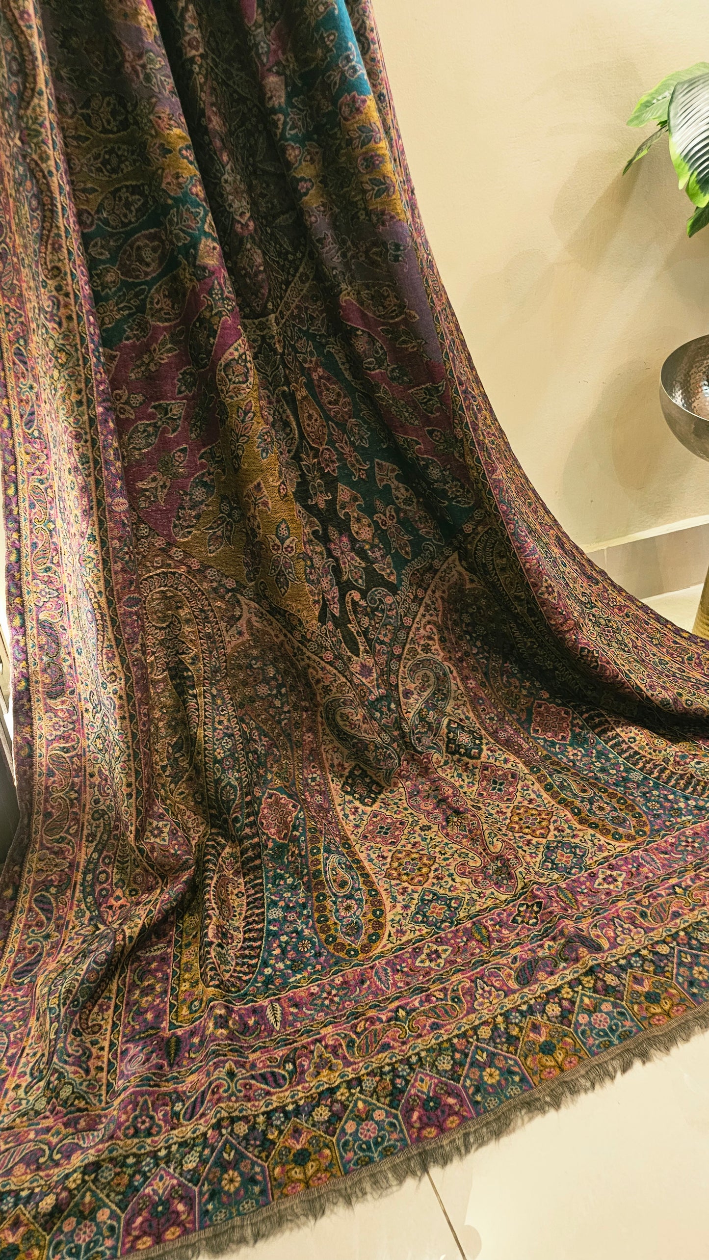 Reversible Persian kaani: Toosh